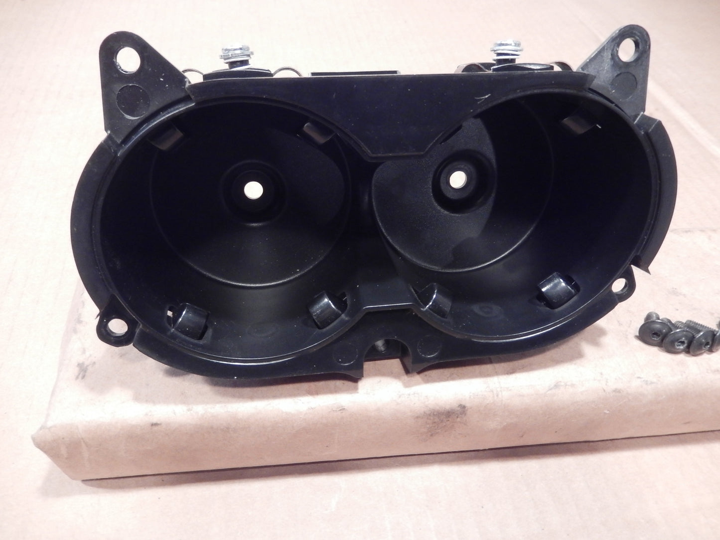 Maserati Quattroporte Center Console Dual Cup Holder