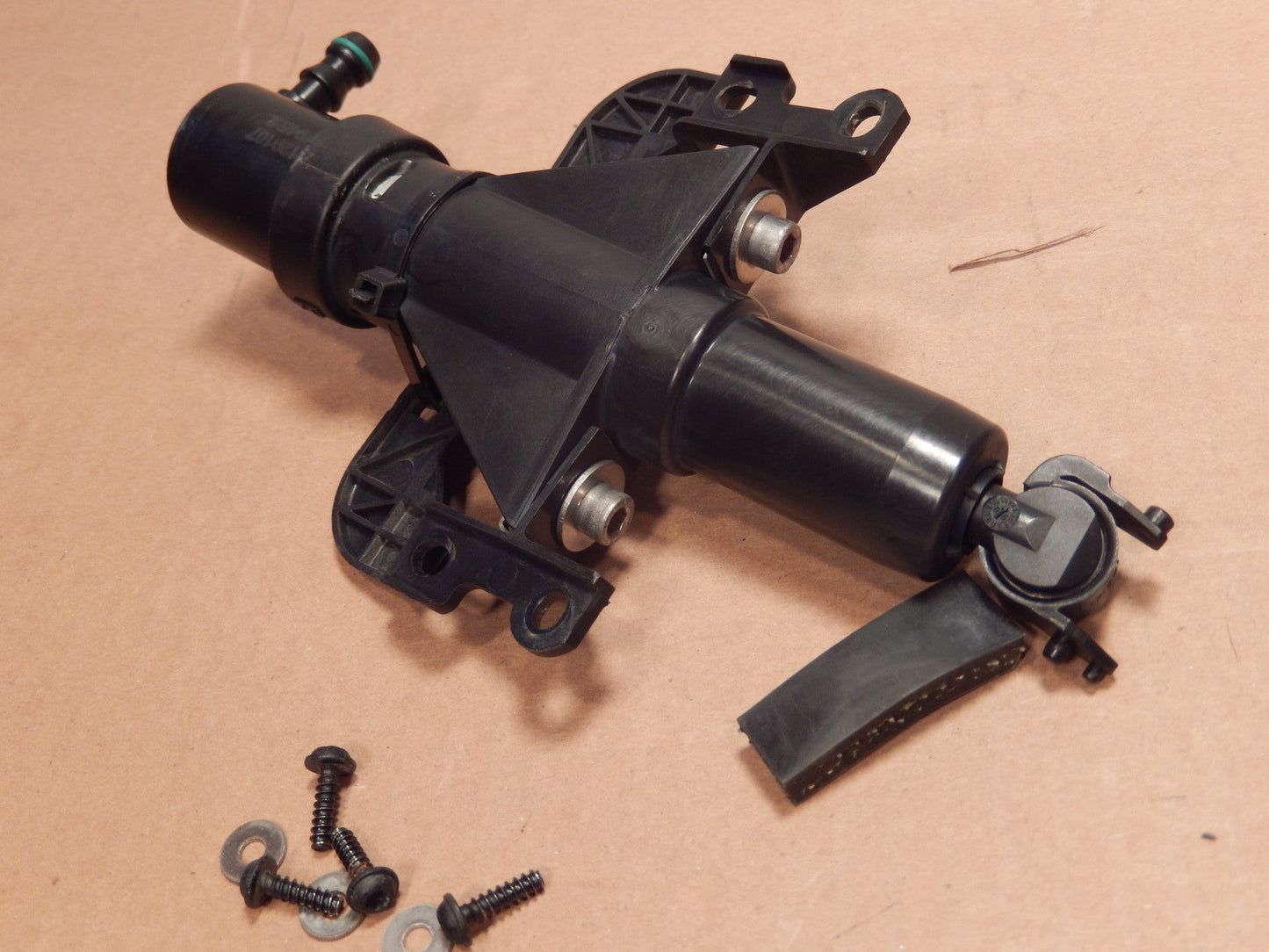 Maserati Quattroporte M-139 05-08 Left Hand Head Light Washer