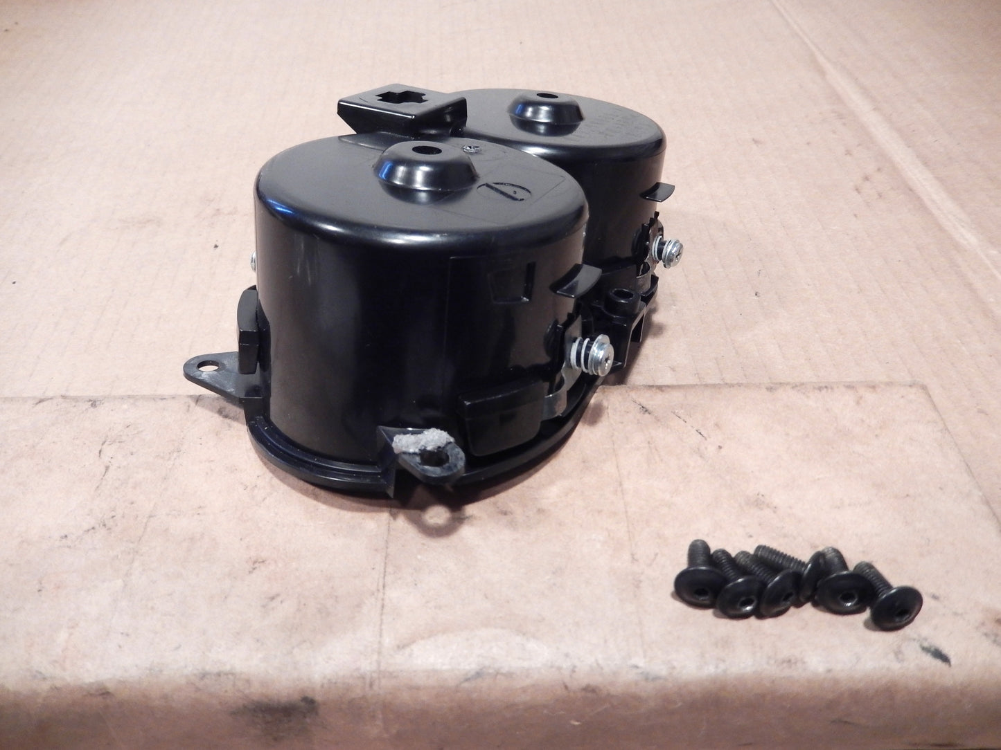 Maserati Quattroporte Center Console Dual Cup Holder