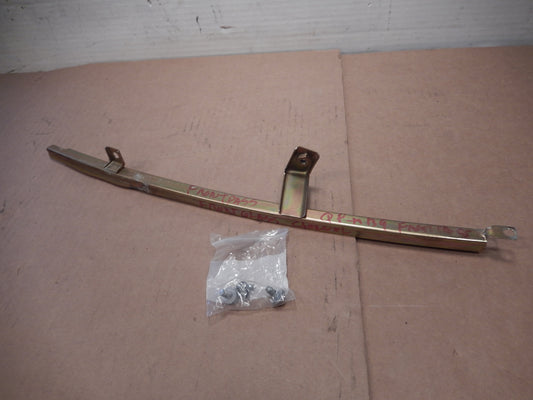 Maserati Quattroporte Front Passengers Door Glass Channel Guide