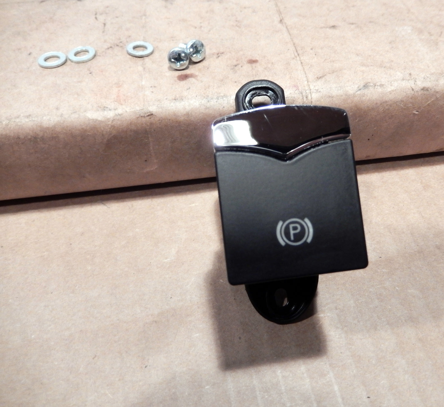 Maserati Quattroporte Center Console Electric Parking Break Switch