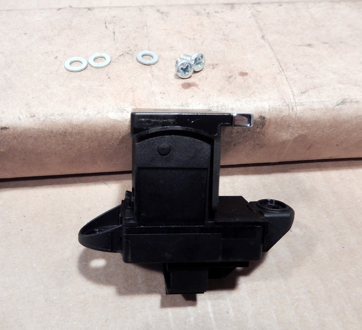 Maserati Quattroporte Center Console Electric Parking Break Switch