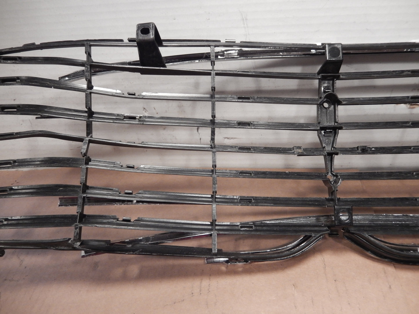 Maserati Quattroporte Front  " Parts " Grill