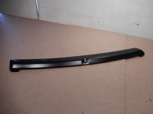 Maserati Quattroporte Rear Drivers Door Shade Cover
