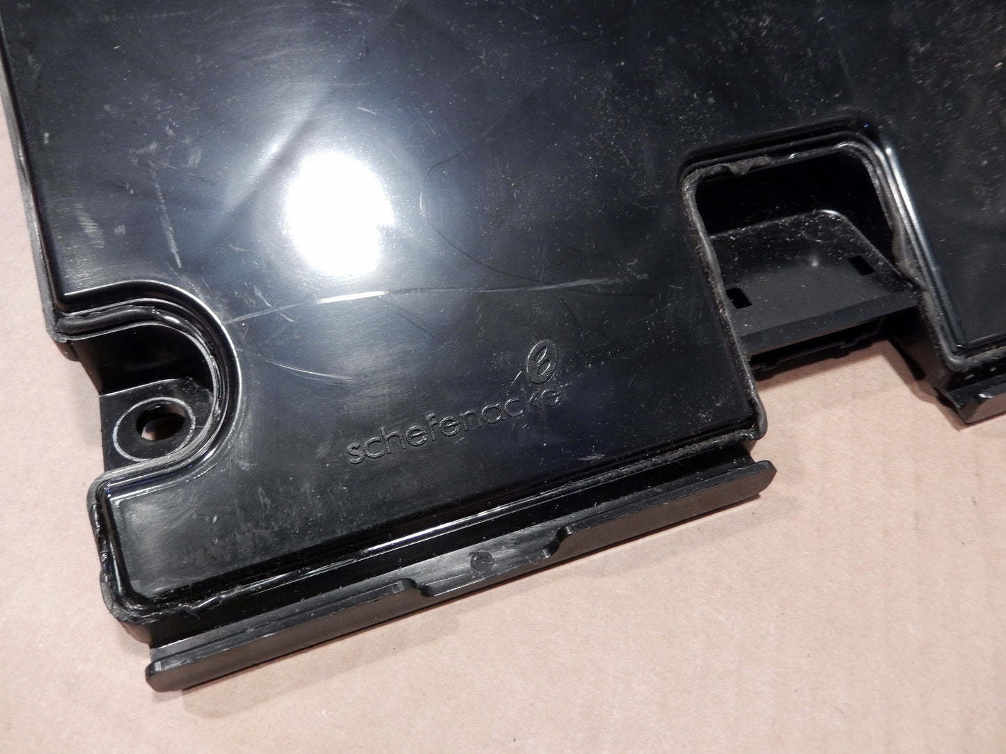 Maserati Quattroporte Front Passenger's Floor Base Speaker Box and Amp