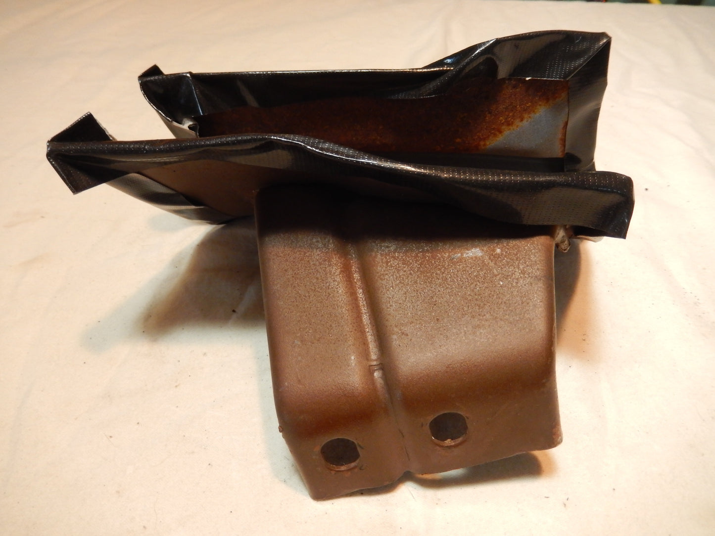 Datsun 240Z Interior Dashboard Steering Shaft Mount Bracket Body-Cut