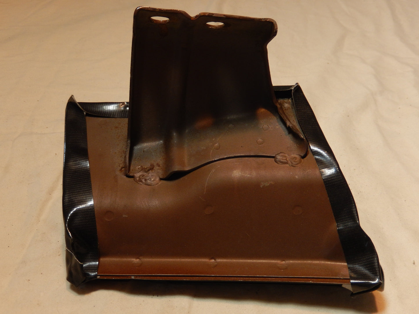 Datsun 240Z Interior Dashboard Steering Shaft Mount Bracket Body-Cut