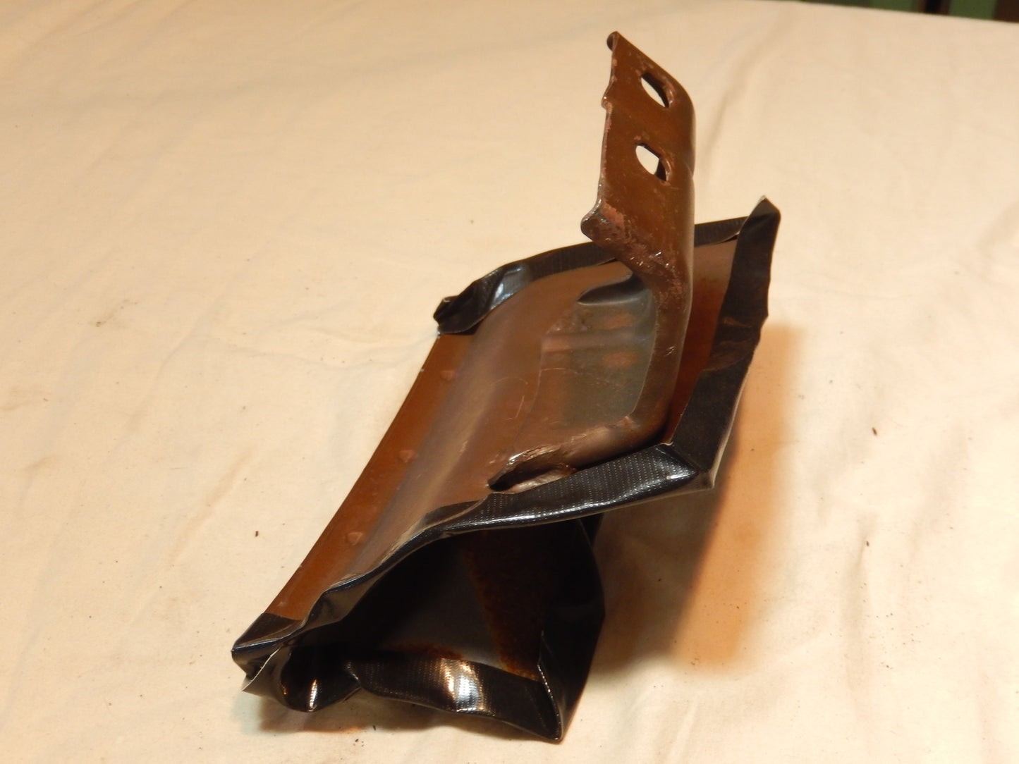 Datsun 240Z Interior Dashboard Steering Shaft Mount Bracket Body-Cut