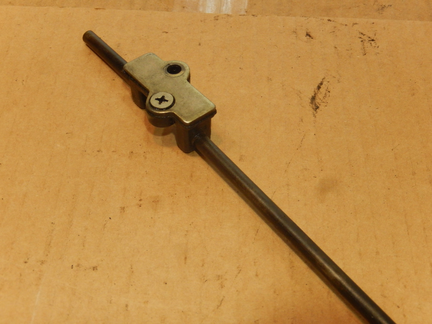 Datsun 240Z - E88 Engine Head Oil Sprayer