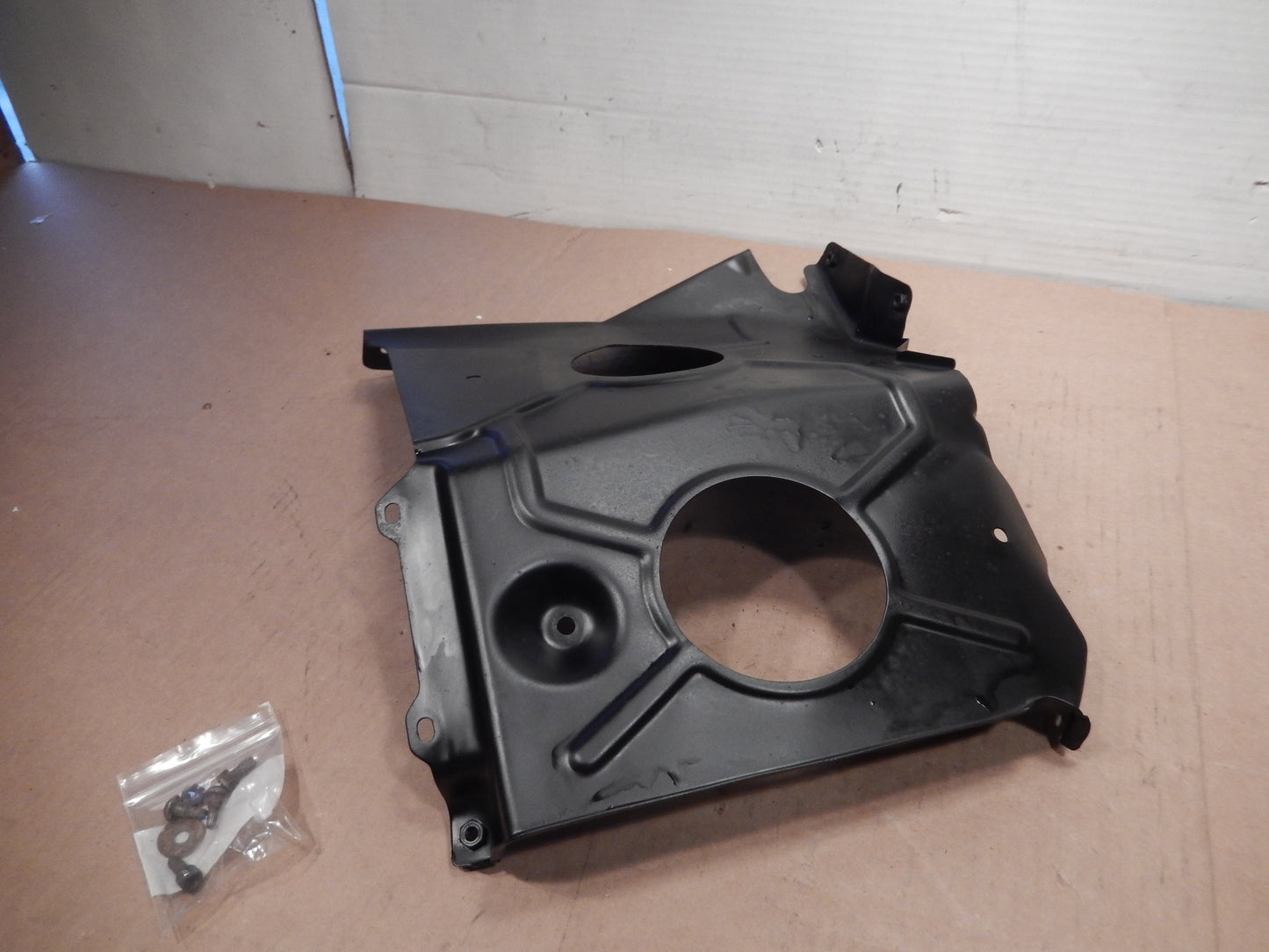 Maserati Quattroporte Front Passengers Head Light Splash Pan