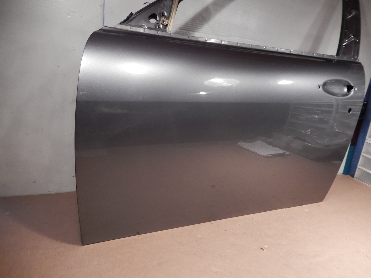 Maserati Quattroporte Front Driver's Side Door