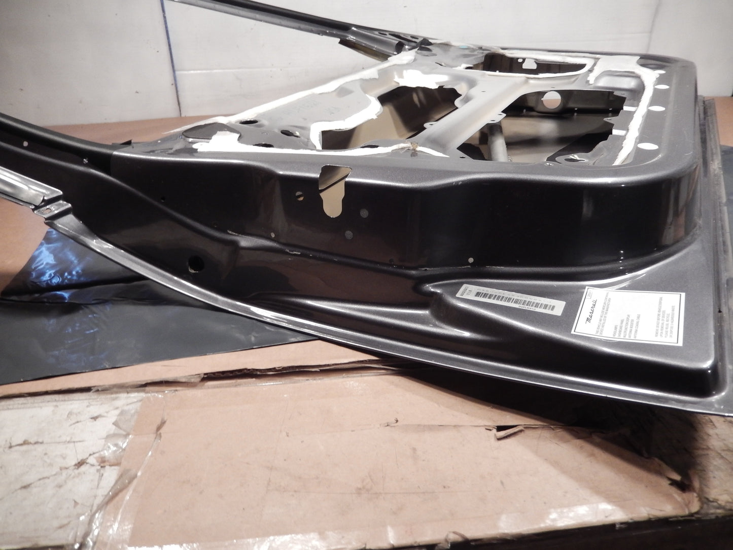 Maserati Quattroporte Front Driver's Side Door