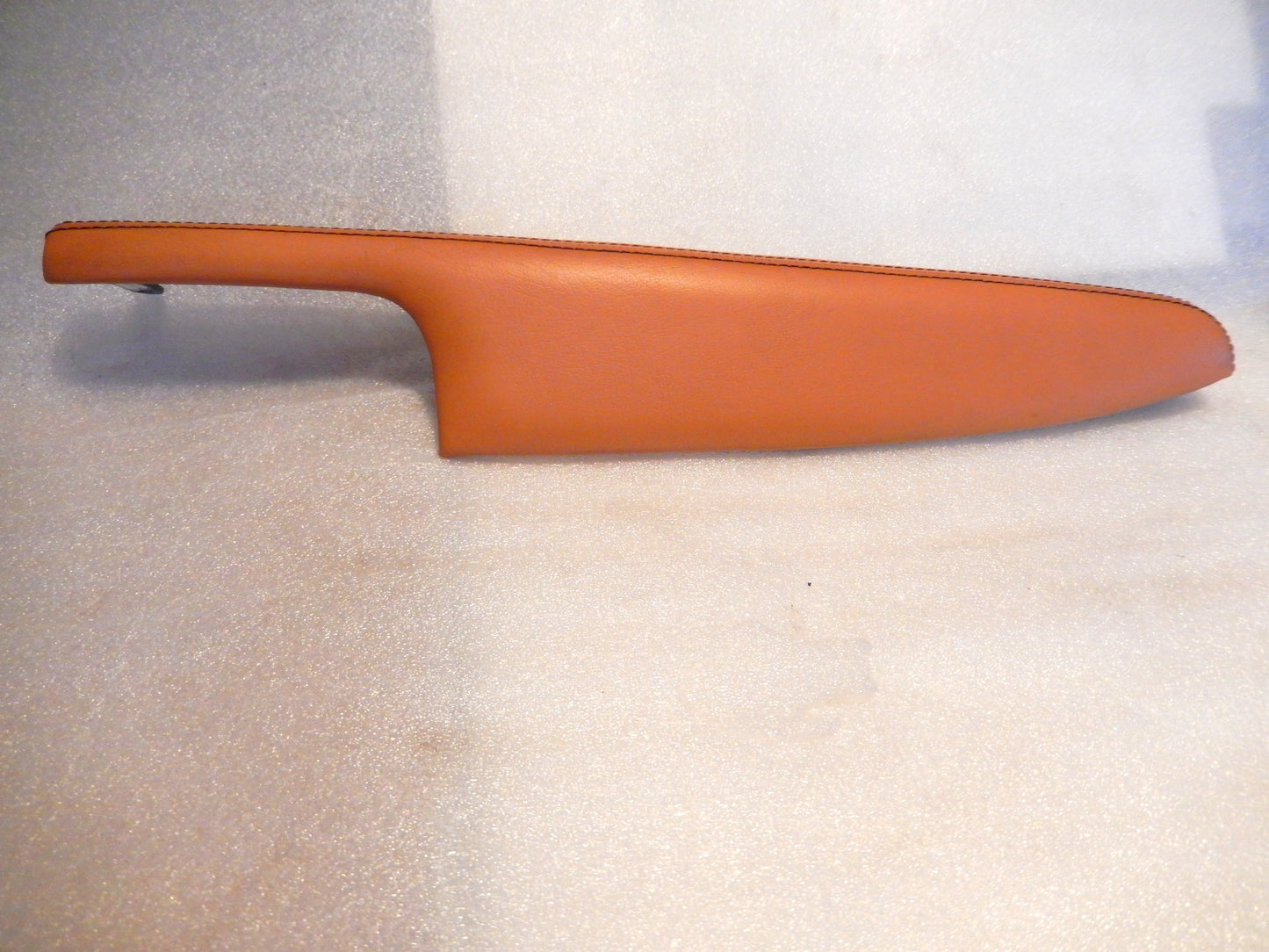 Maserati Quattroporte M139 Front Driver Interior Arm Rest
