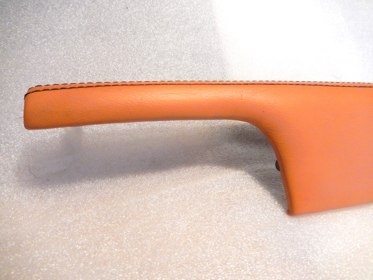 Maserati Quattroporte M139 Front Driver Interior Arm Rest