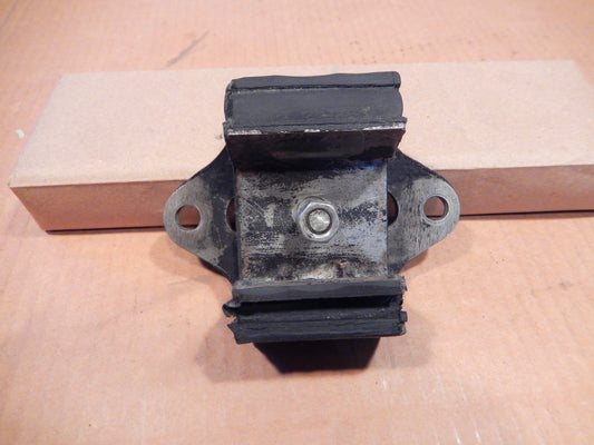 Datsun 240Z Transmission Yoke Mount Block
