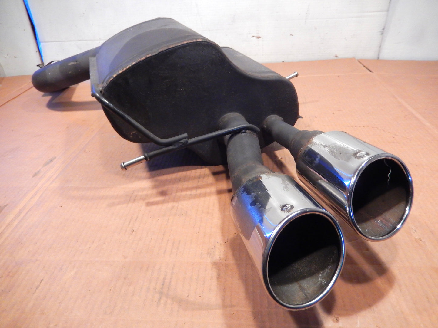 Maserati Quattroporte Driver's Rear Exhaust Muffler