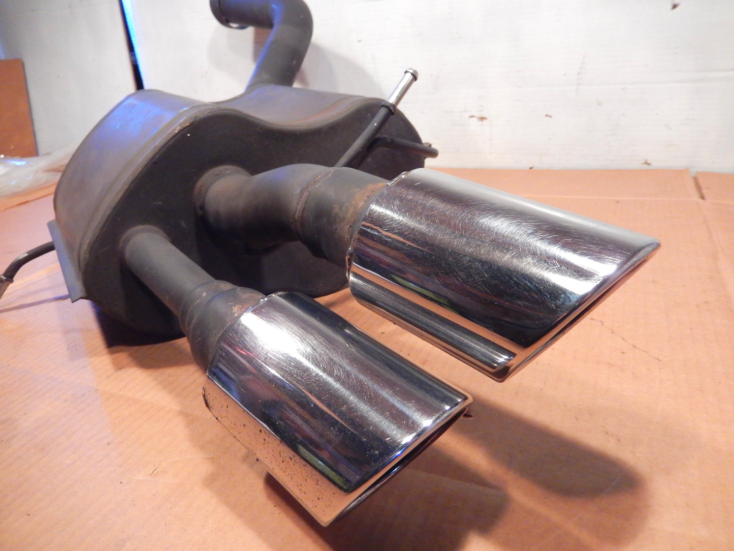 Maserati Quattroporte Driver's Rear Exhaust Muffler