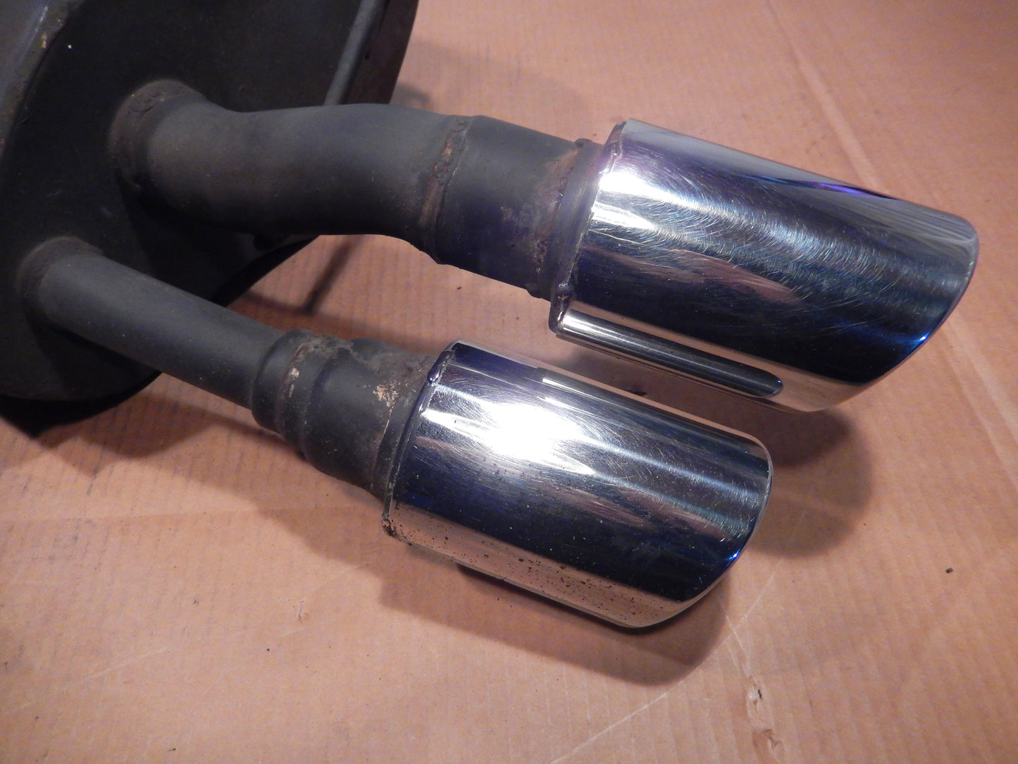 Maserati Quattroporte Driver's Rear Exhaust Muffler