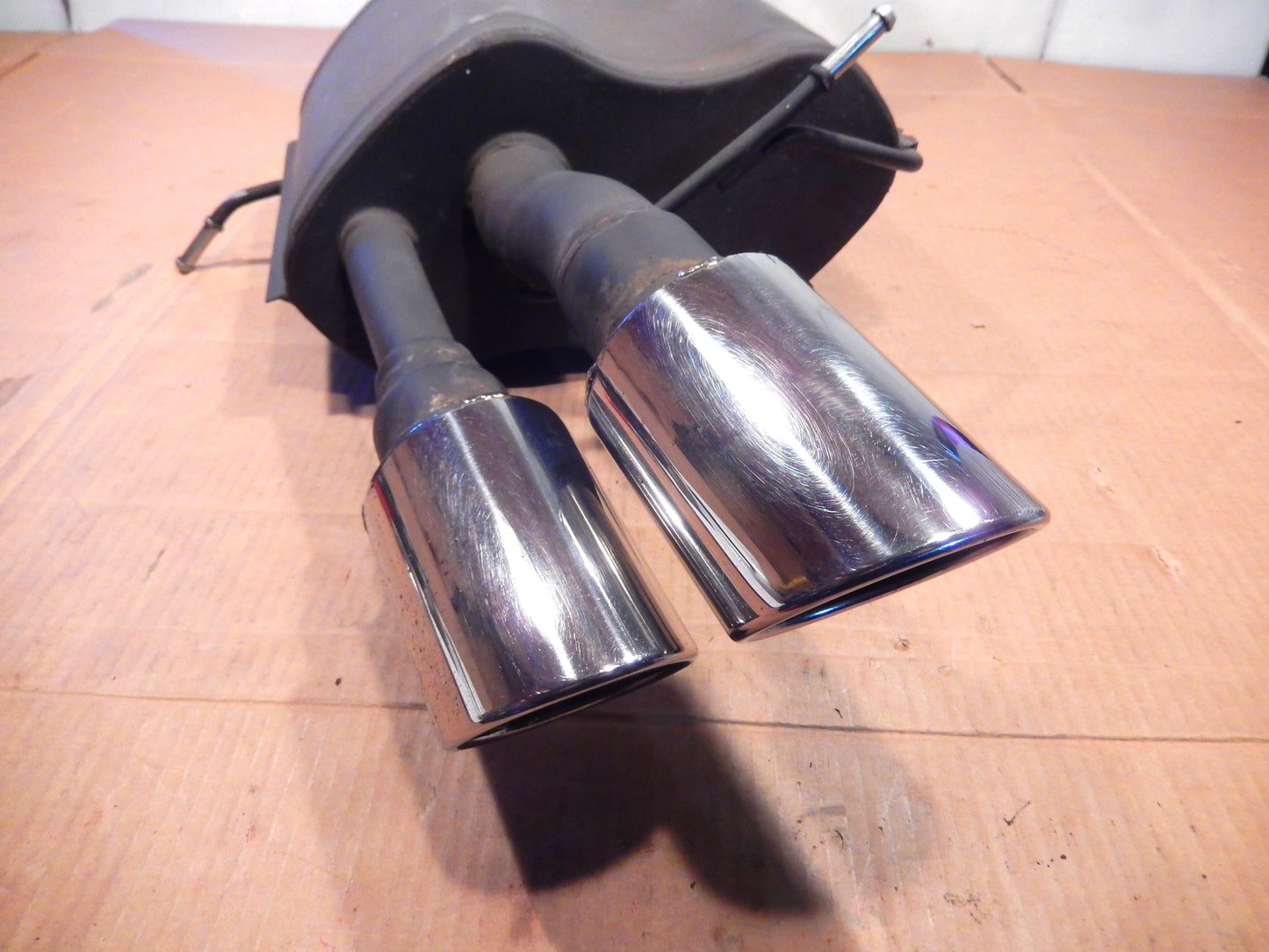 Maserati Quattroporte Driver's Rear Exhaust Muffler