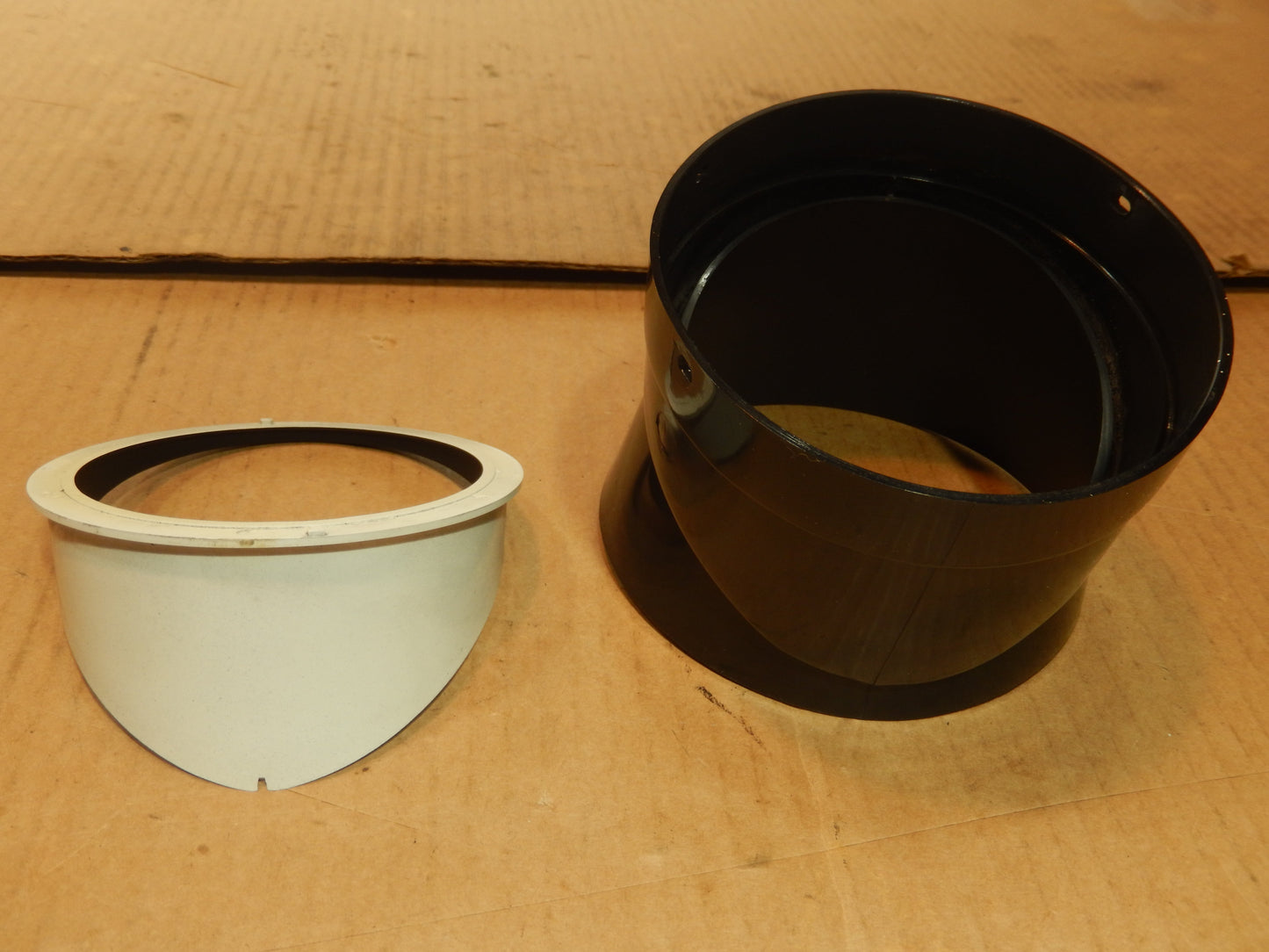 Datsun 240Z Tachometer Shroud + Lens with fasteners