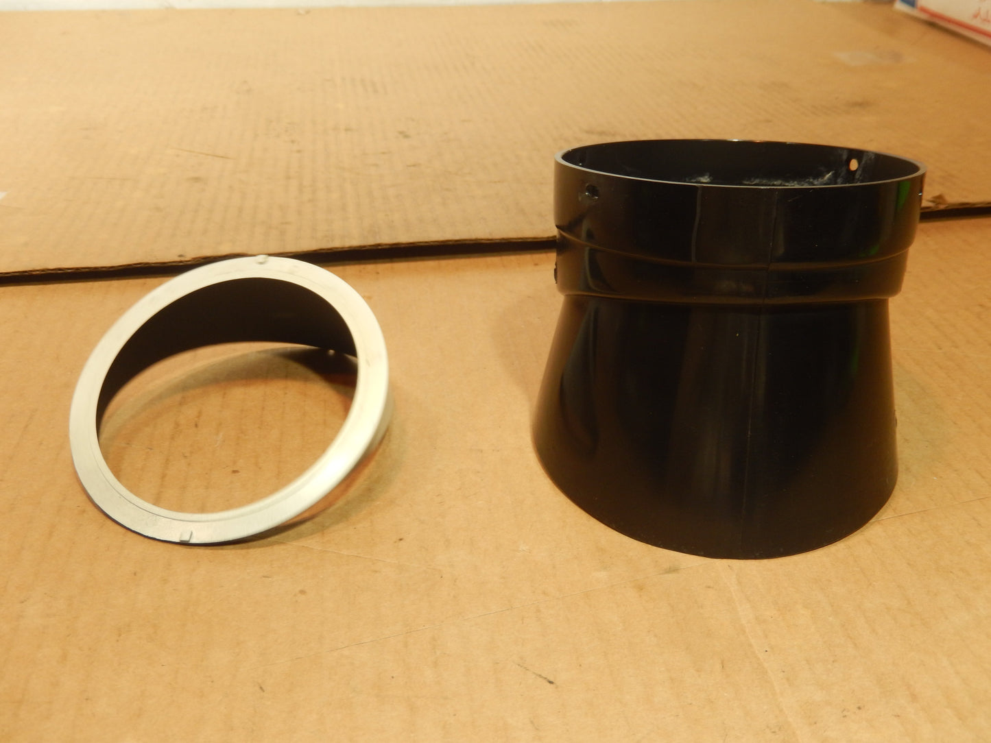 Datsun 240Z Tachometer Shroud + Lens with fasteners