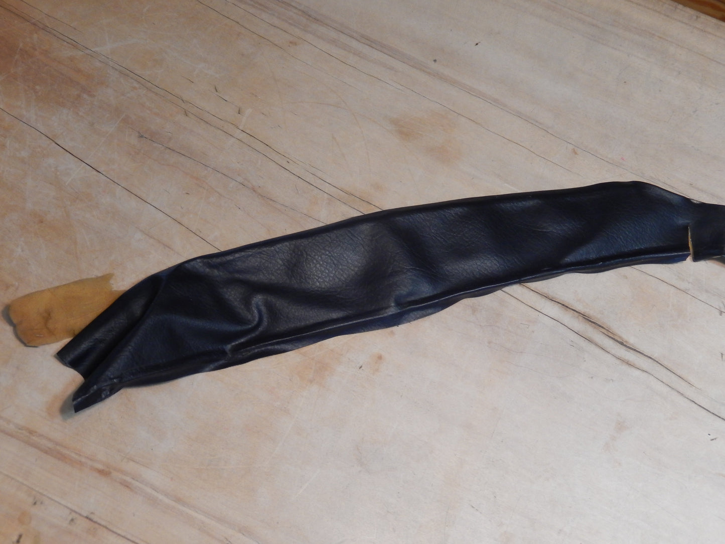 Datsun 240Z/260Z Interior Top Side Roof Rail and Pillar Cover
