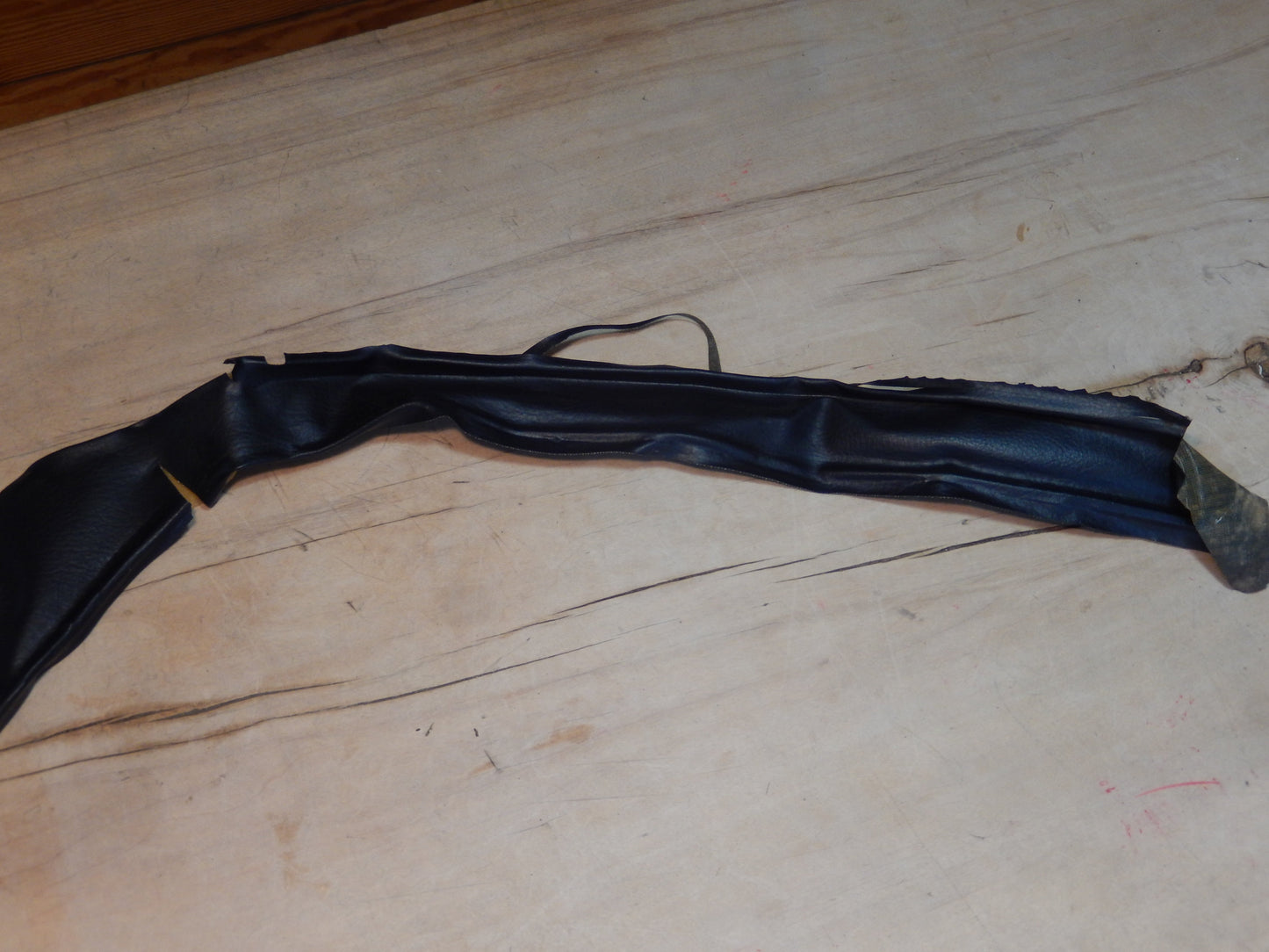 Datsun 240Z/260Z Interior Top Side Roof Rail and Pillar Cover