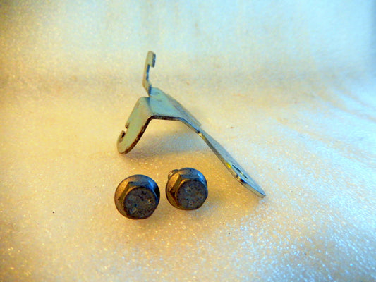 Maserati Quattroporte M139 Trunk "Exit" Cable Bracket and Fasteners