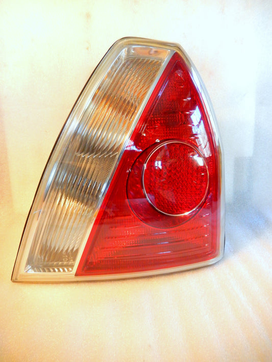 Maserati Quattroporte M139 Rear Passenger Tail Light  SKU # 84