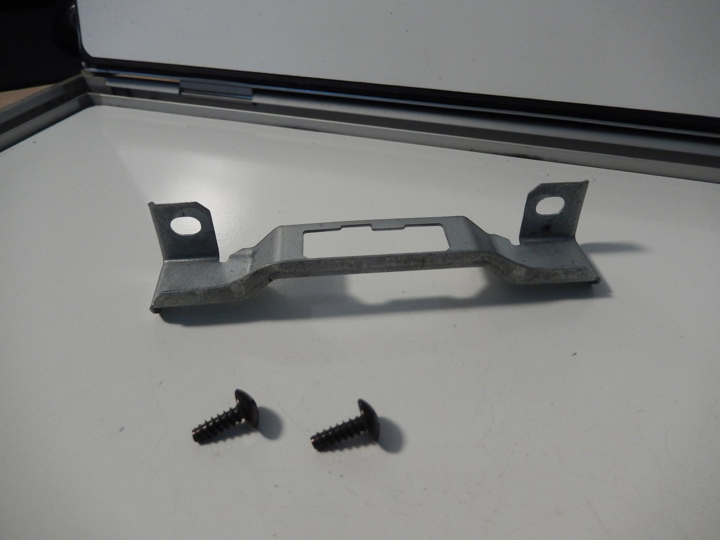 Datsun 280ZX OEM Console Wire Harness plug Bracket