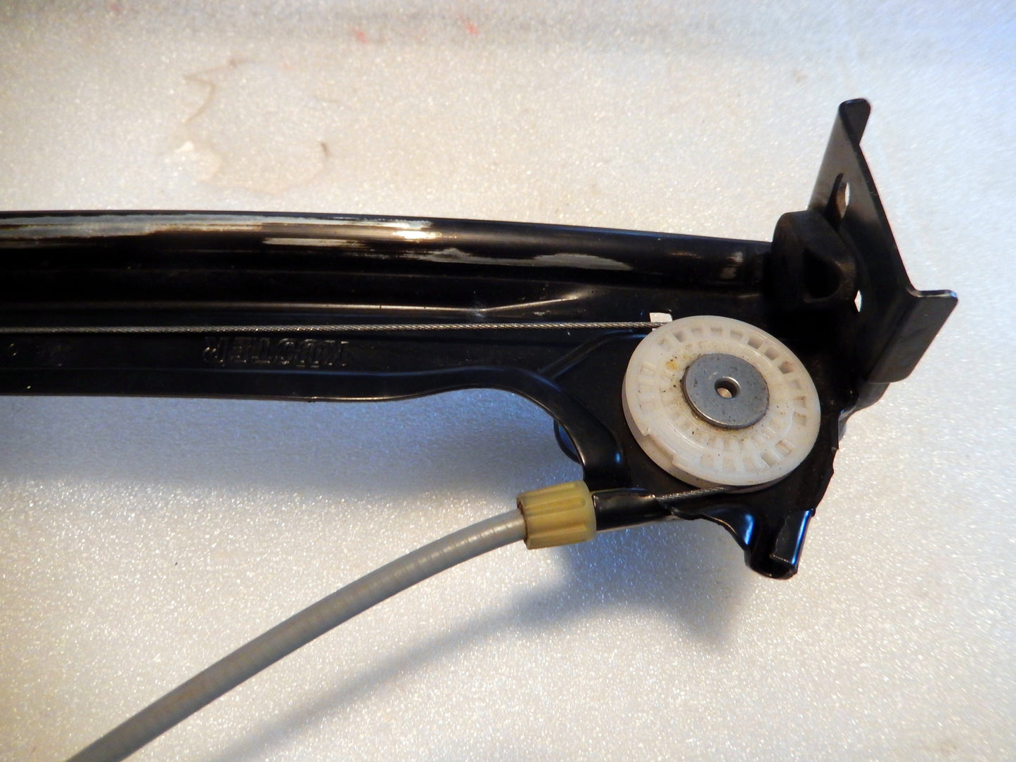 Maserati New Ghibli / Quattroporte Front Left Window Regulator