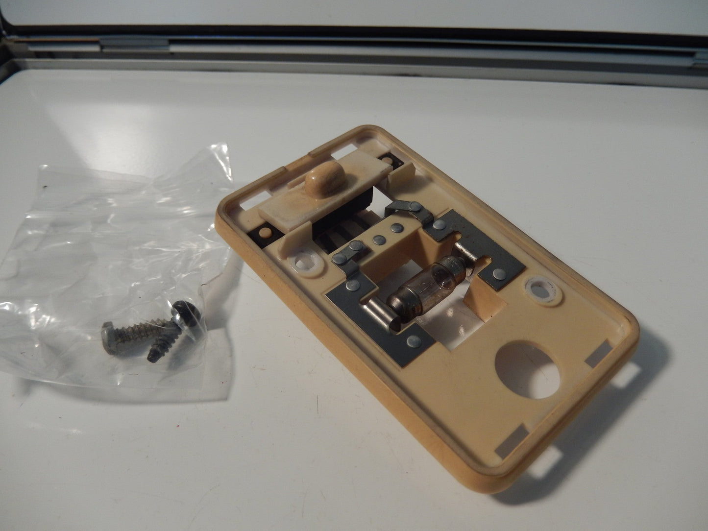 Datsun 280ZX OEM Overhead Light Body