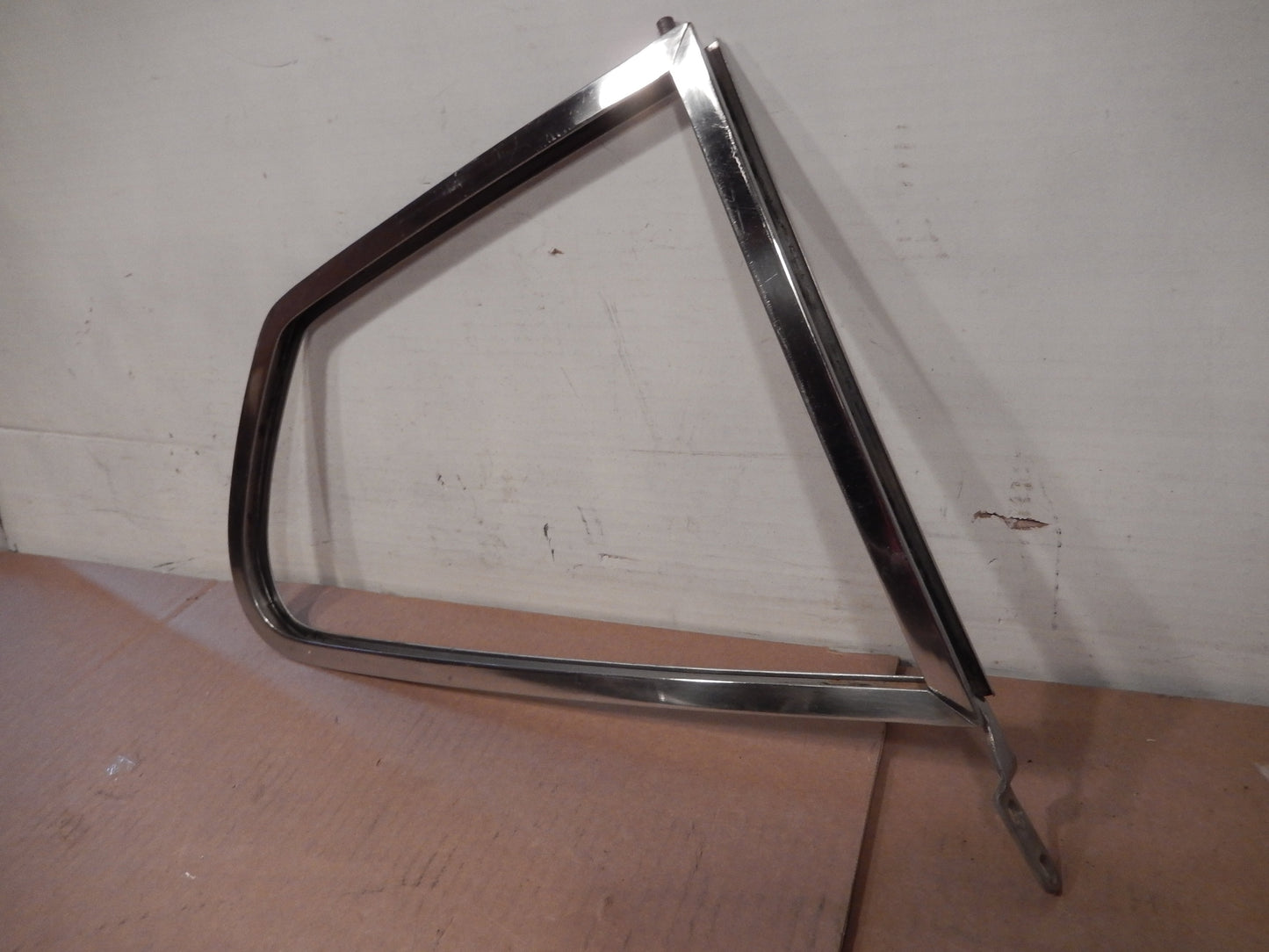 Datsun 260Z 280Z 2 + 2 Rear Passengers Side Quarter Window Frame