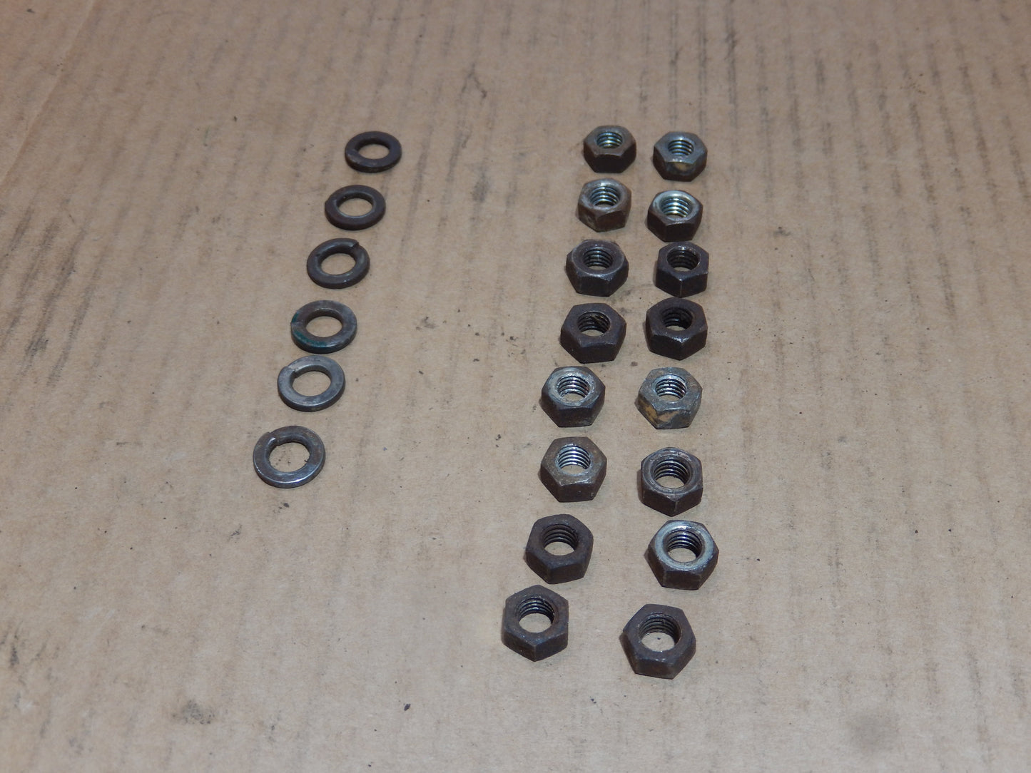 Datsun 240Z Rear Half Shaft Fasteners