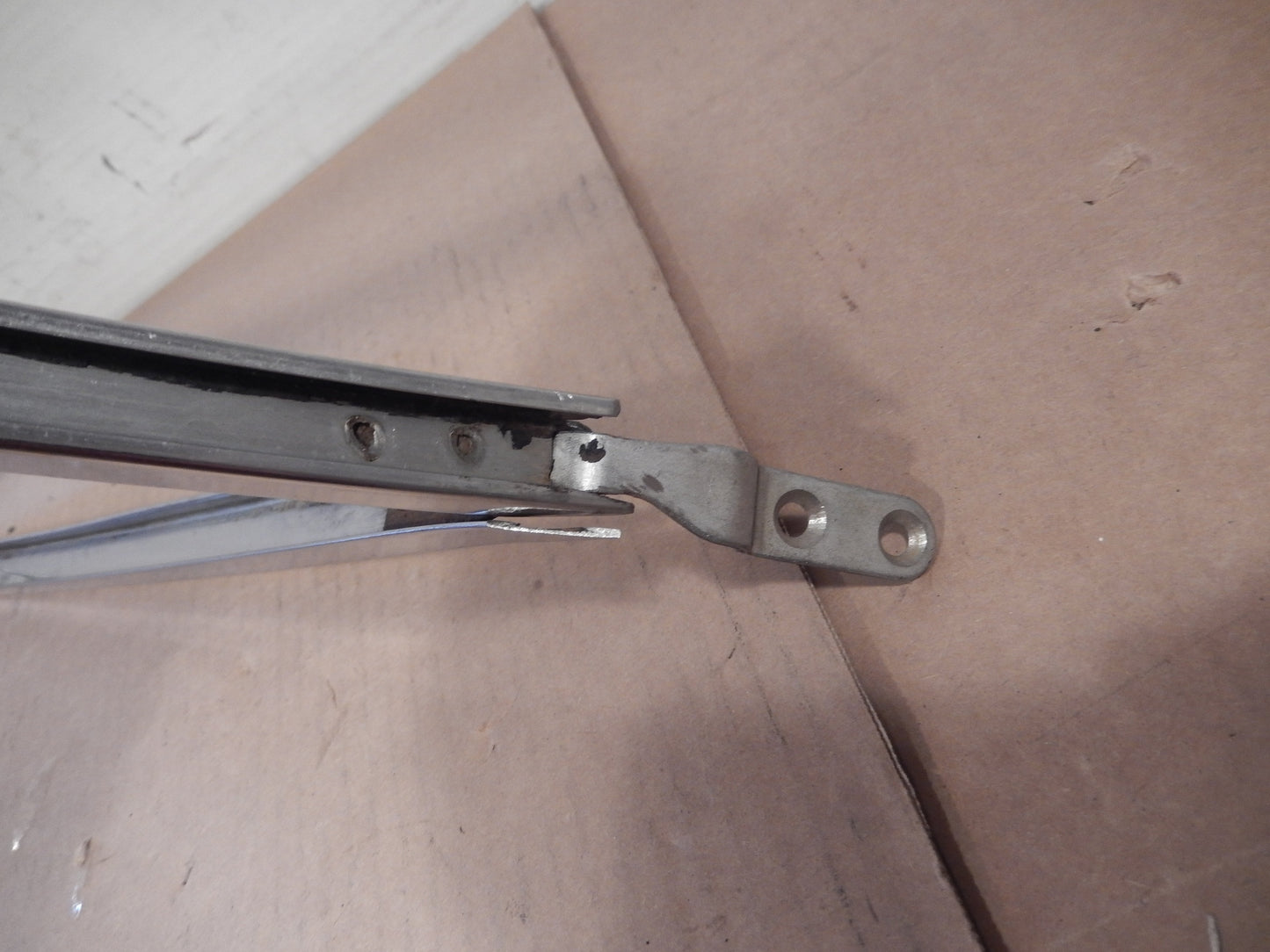 Datsun 260Z 280Z 2 + 2 Rear Passengers Side Quarter Window Frame