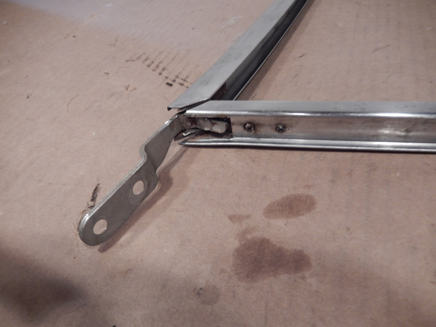 Datsun 260Z 280Z 2 + 2 Rear Passengers Side Quarter Window Frame