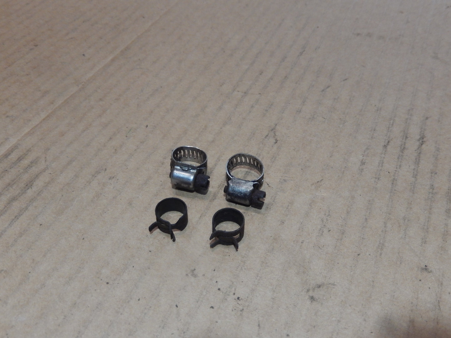 Datsun 240Z-260Z Fuel Rail Hose Clamps