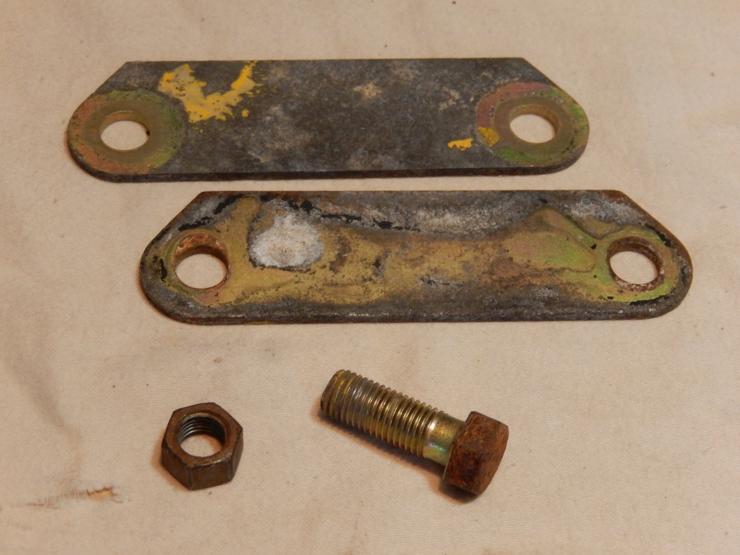 Datsun 240Z Pair of System Mount Plates