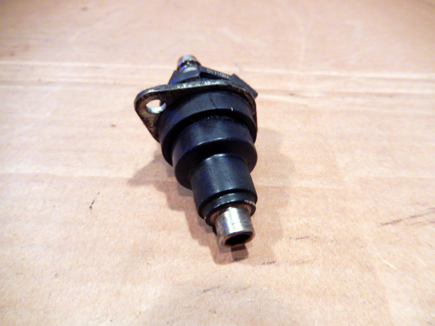 Datsun 280ZX Turbo Fuel Injector
