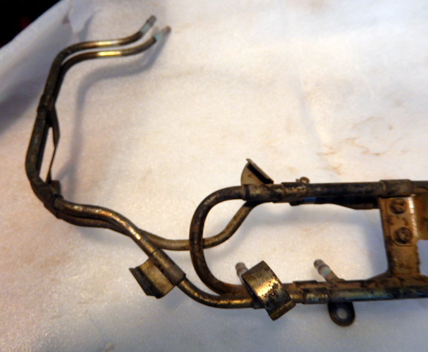 Datsun 280ZX Turbo Fuel Line