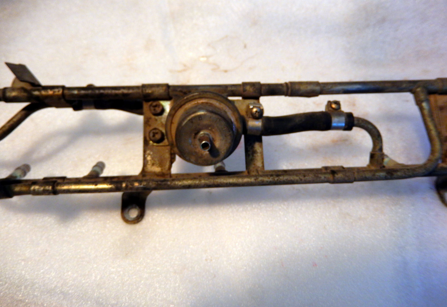 Datsun 280ZX Turbo Fuel Line