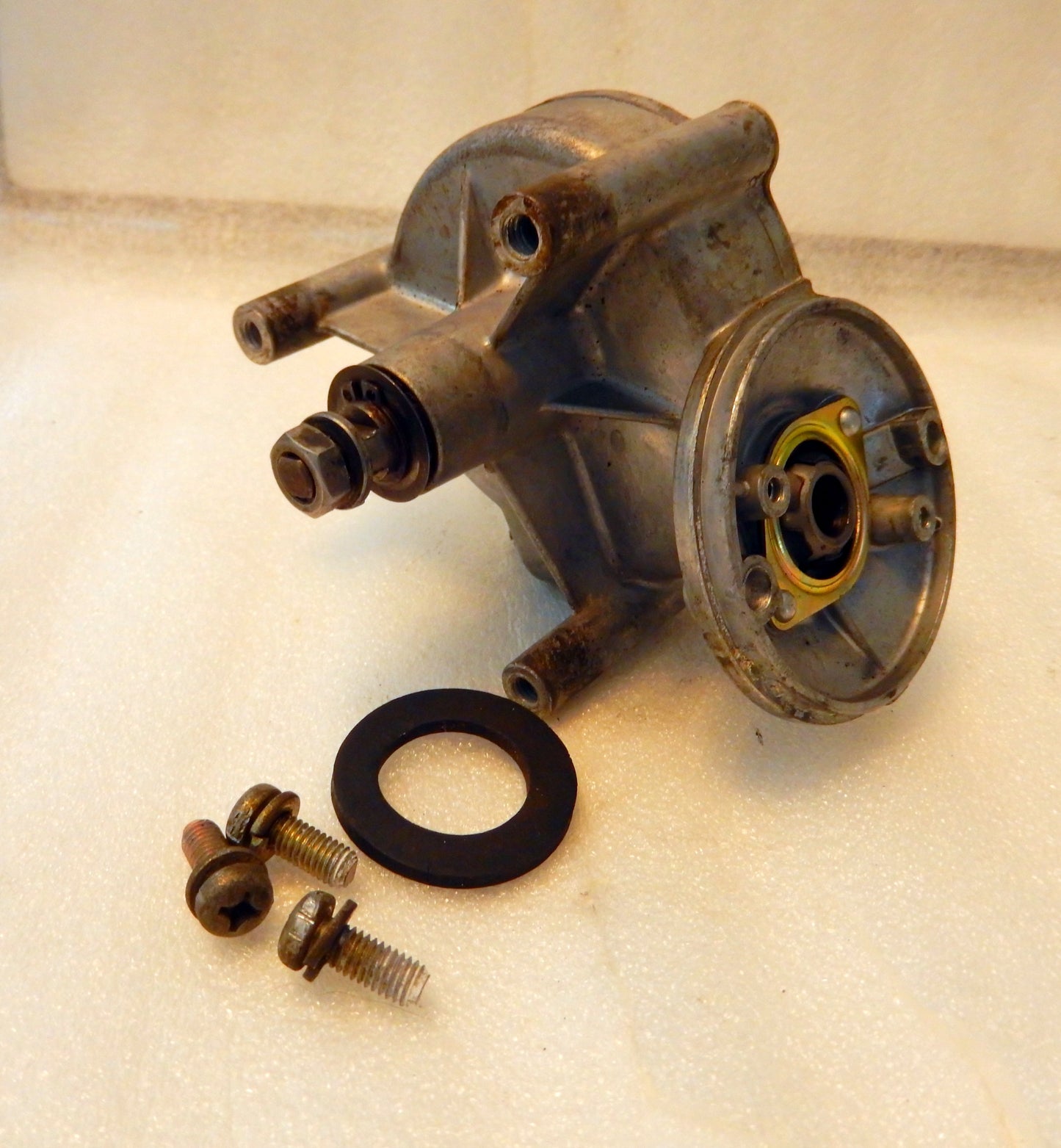Datsun 240Z Wiper Motor Transfer Case