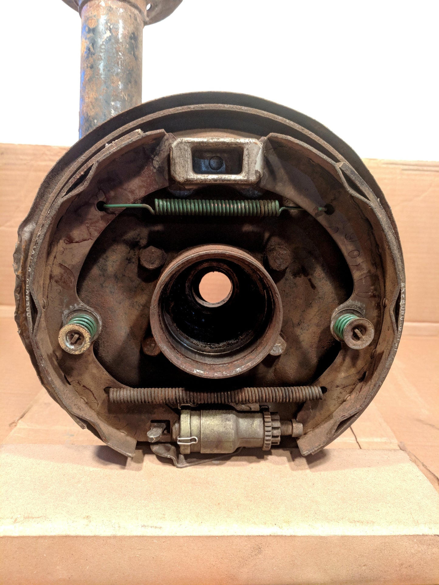 Datsun 240Z Rear Passenger's Strut and Hub Assembly