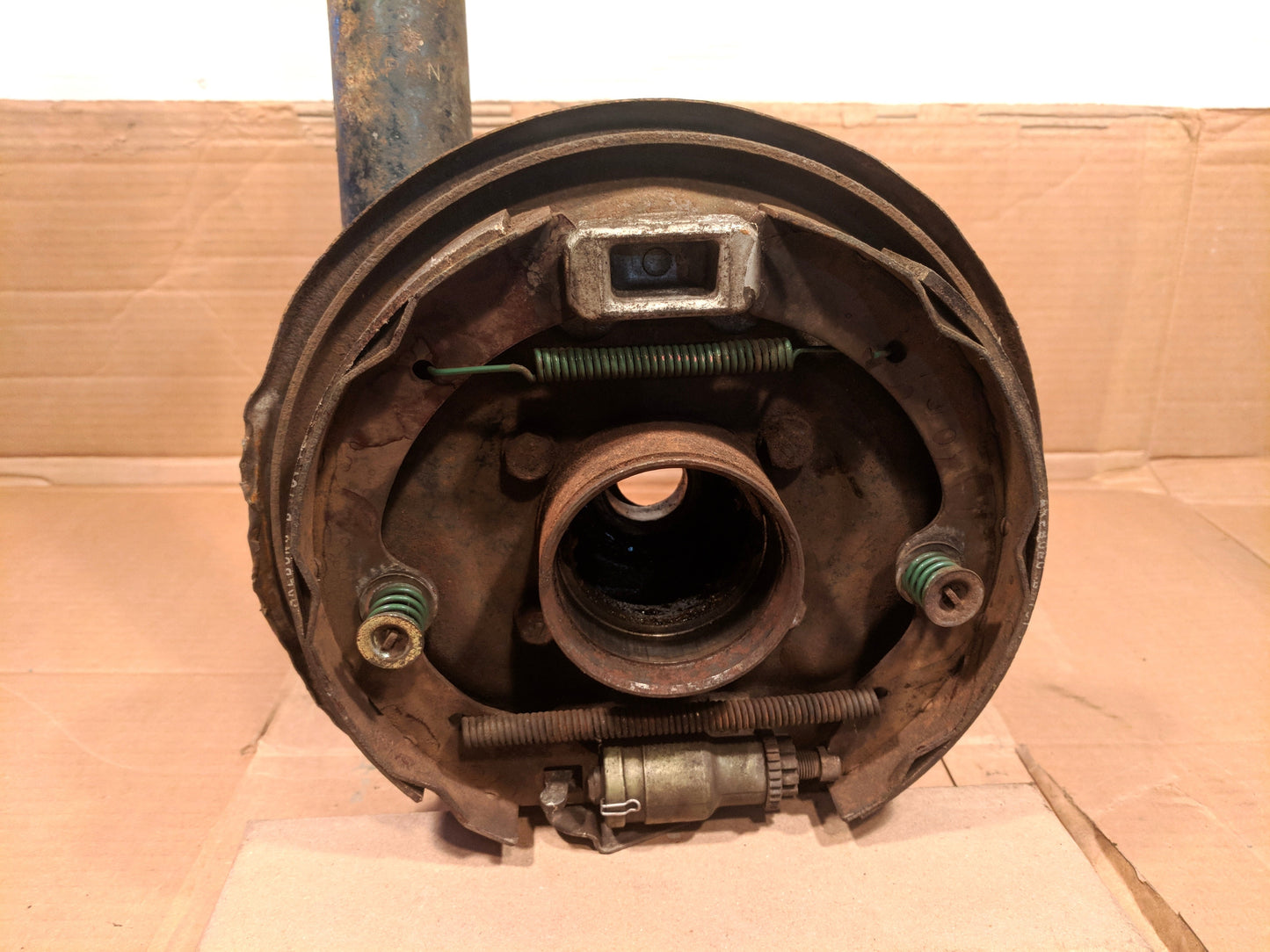 Datsun 240Z Rear Passenger's Strut and Hub Assembly