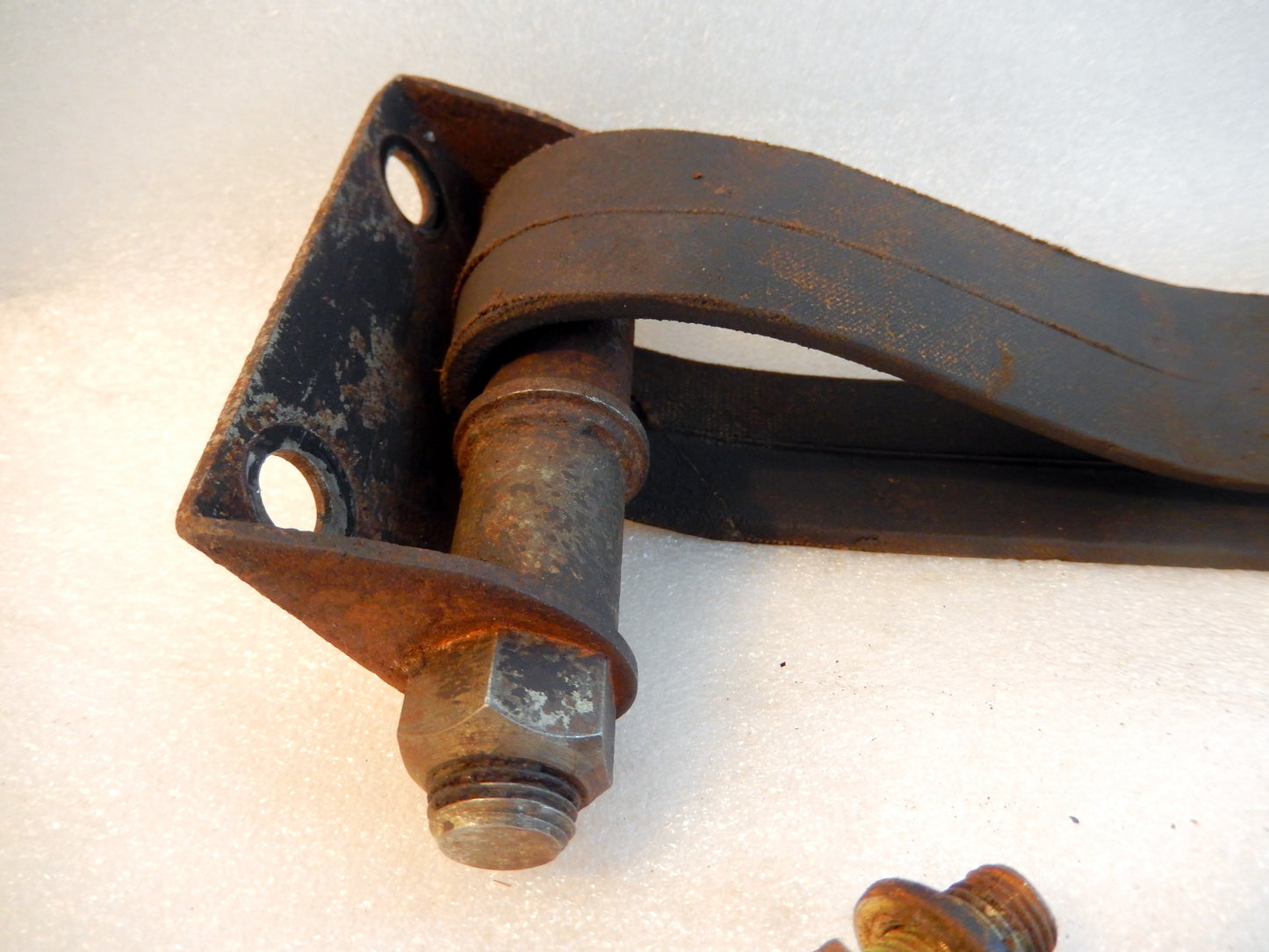 Datsun 240Z Transmission Guard
