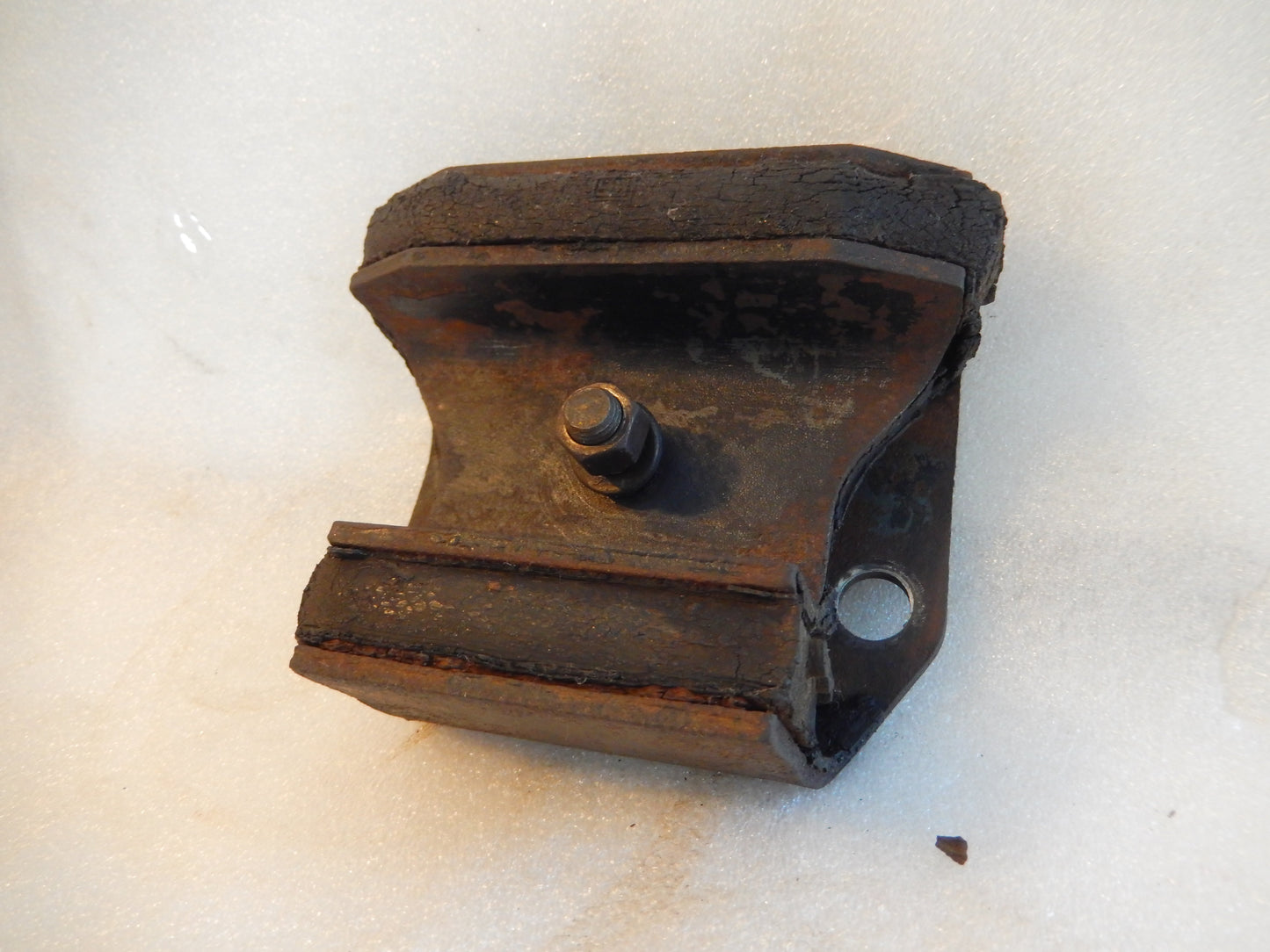 Datsun 240Z Rear Differential Mount