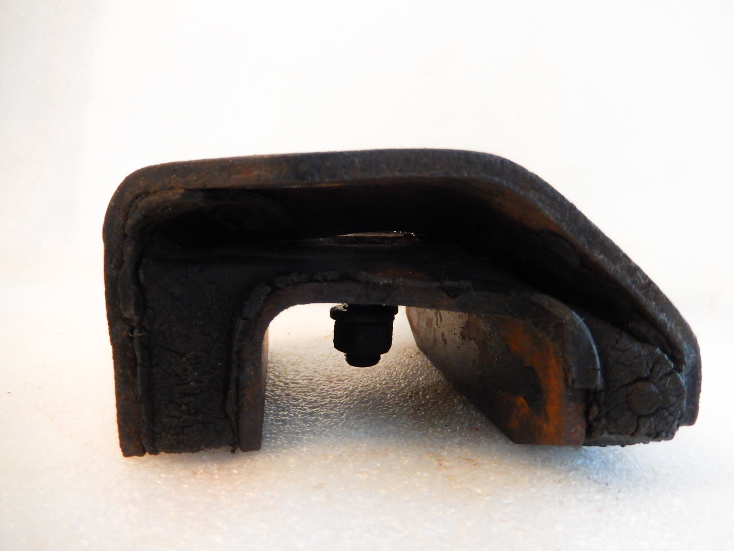 Datsun 240Z Rear Differential Mount